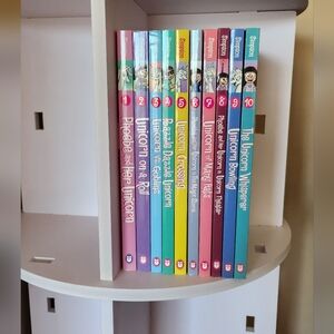 Phoebe&Her Unicorn Book 1-10